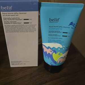 Aqua Bomb Jelly Cleanser - Blue